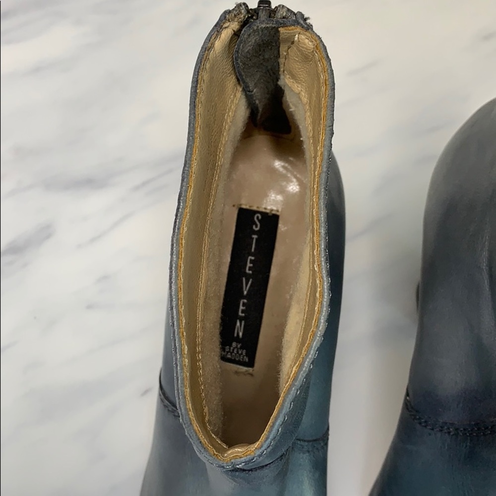 Booties - Picture 4 of 4